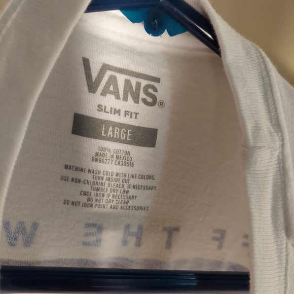 Vans tshirt - Picture 3 of 5